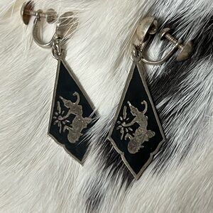 Vintage Sterling Silver Screwback earrings